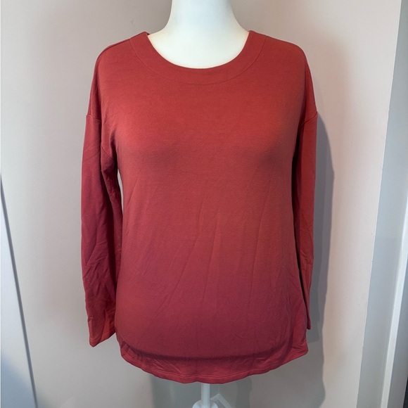 Banana Republic Medium Red Lightweight Sweater Knit Pullover - Picture 1 of 13